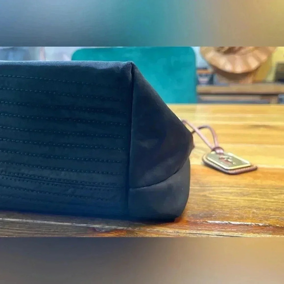 Vintage DB Dooney and Bourke | Erica Nylon Hobo Bag | Black & Brown - Picture 2 of 7